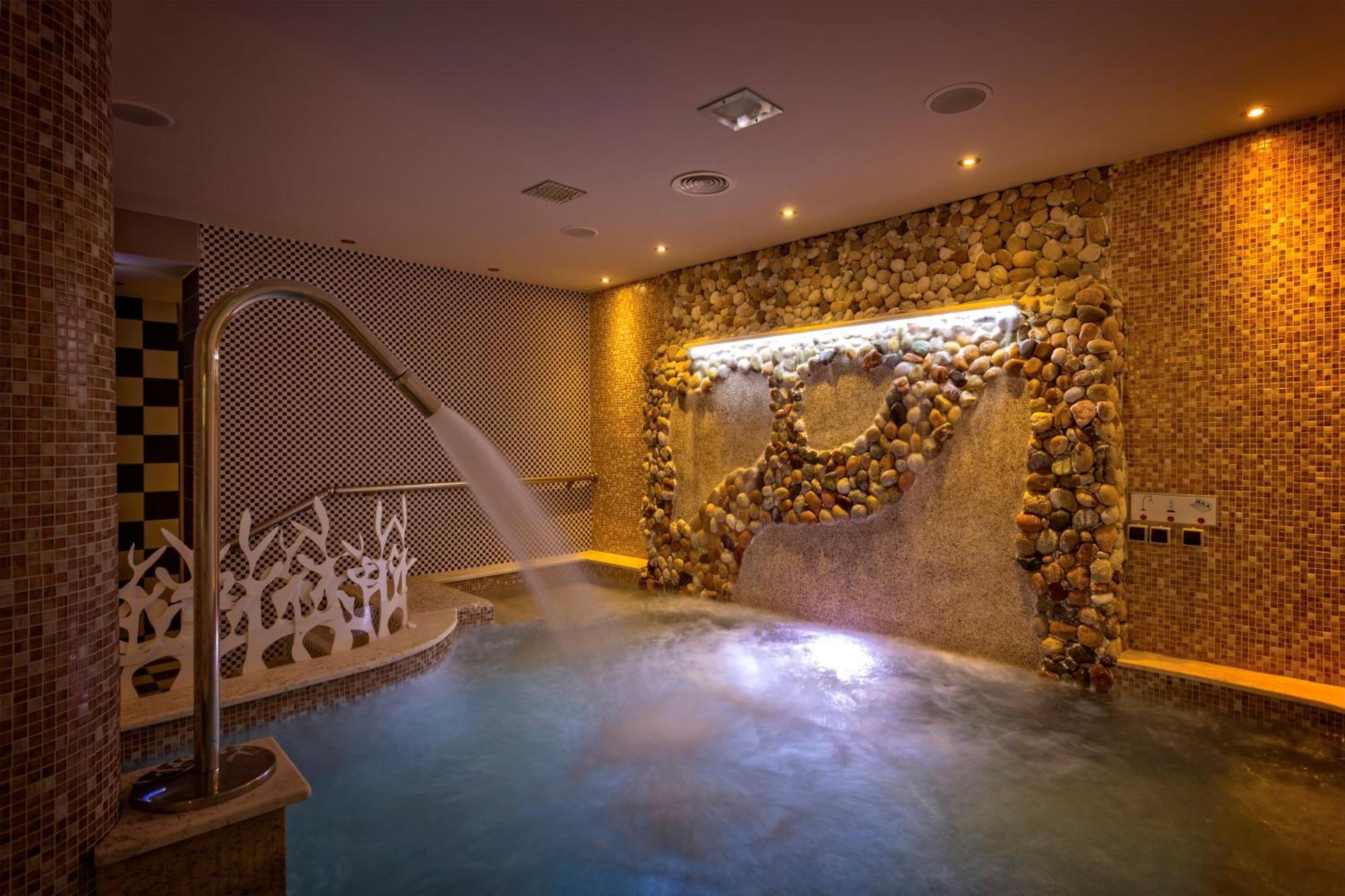 Lagomandra Hotel And Spa Ngoại thất bức ảnh